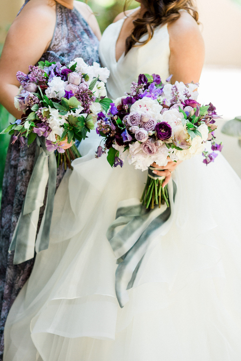 Colorful wedding hosted at Mahogany Mountain, Colorful Wedding, Mahagony Mountain Vineyard, Little Hill Floral Designs, Little Hill Designs, OC Florist, LA Florist, Luxury Florist, A good affair