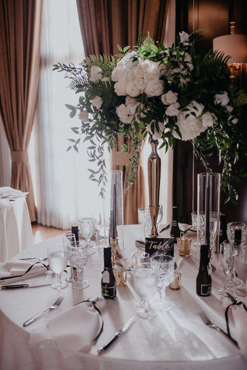 Ebell Long Beach Wedding, modern and romantic, Alex and Minhee Adams, Little Hill Floral Designs, Little Hill Designs, Flowers, Florals, Classic Flowers, Luxury Flowers