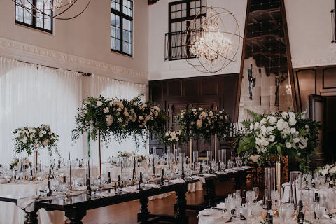 Ebell Long Beach Wedding, modern and romantic, Alex and Minhee Adams, Little Hill Floral Designs, Little Hill Designs, Flowers, Florals, Classic Flowers, Luxury Flowers