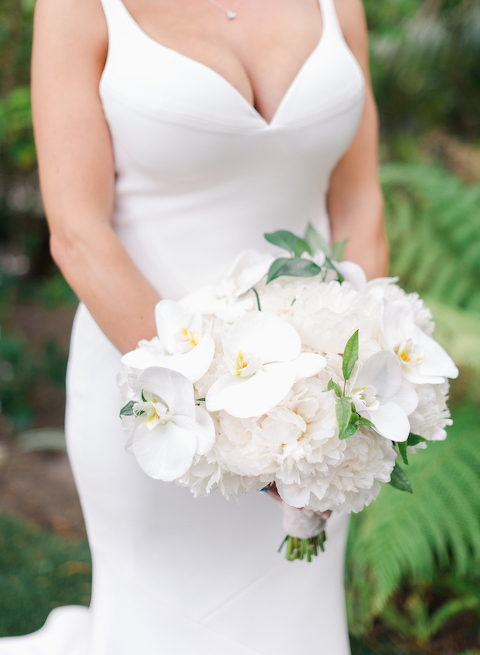 glamorous-ritz-carlton-laguna-niguel-wedding-little-hill-floral-designs2