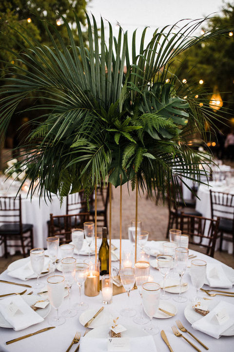 Regal Navy and Gold Wedding at Serra Plaza - Little Hill Floral Designs