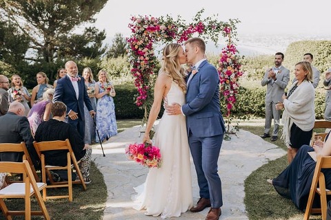 Newlyweds at La Venta Inn